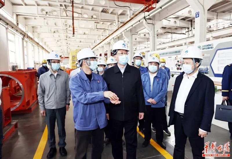 毛偉明來(lái)湘電集團督導檢查安全生產(chǎn).jpg 毛偉明來(lái)湘電集團督導檢查安全生產(chǎn).jpg